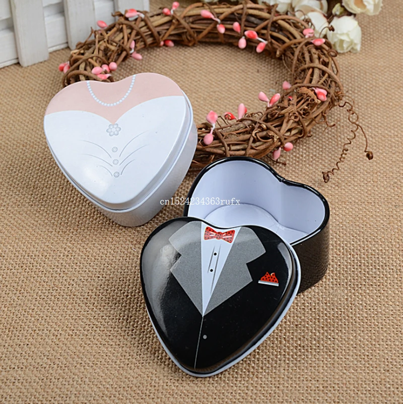 

300pcs Heart Shaped Candy Boxes Bride Or Groom Mint Tins Wedding Gift Favors Tin Boxes Free Shipping