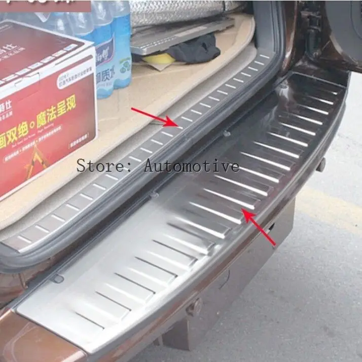 

Stainless steel Rear Bumper Protector Sill Trunk Tread Plate Trim 2PCS Fit For Toyota RAV4 2009 2010 2011 2012