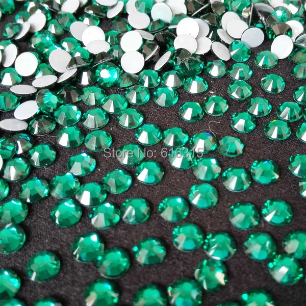 Wholesale ss30 Emerald flatback hot fix rhinestone 288pcs prer bag, gymnastic suits, nail decoration DIY rhinestone