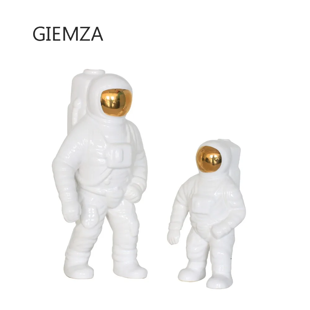 GIEMZA Space Man Vase Astronaut White Vase Golden 1pc Ceramic Ornaments Model Nordic Style for Sky Flowers Hydroponics