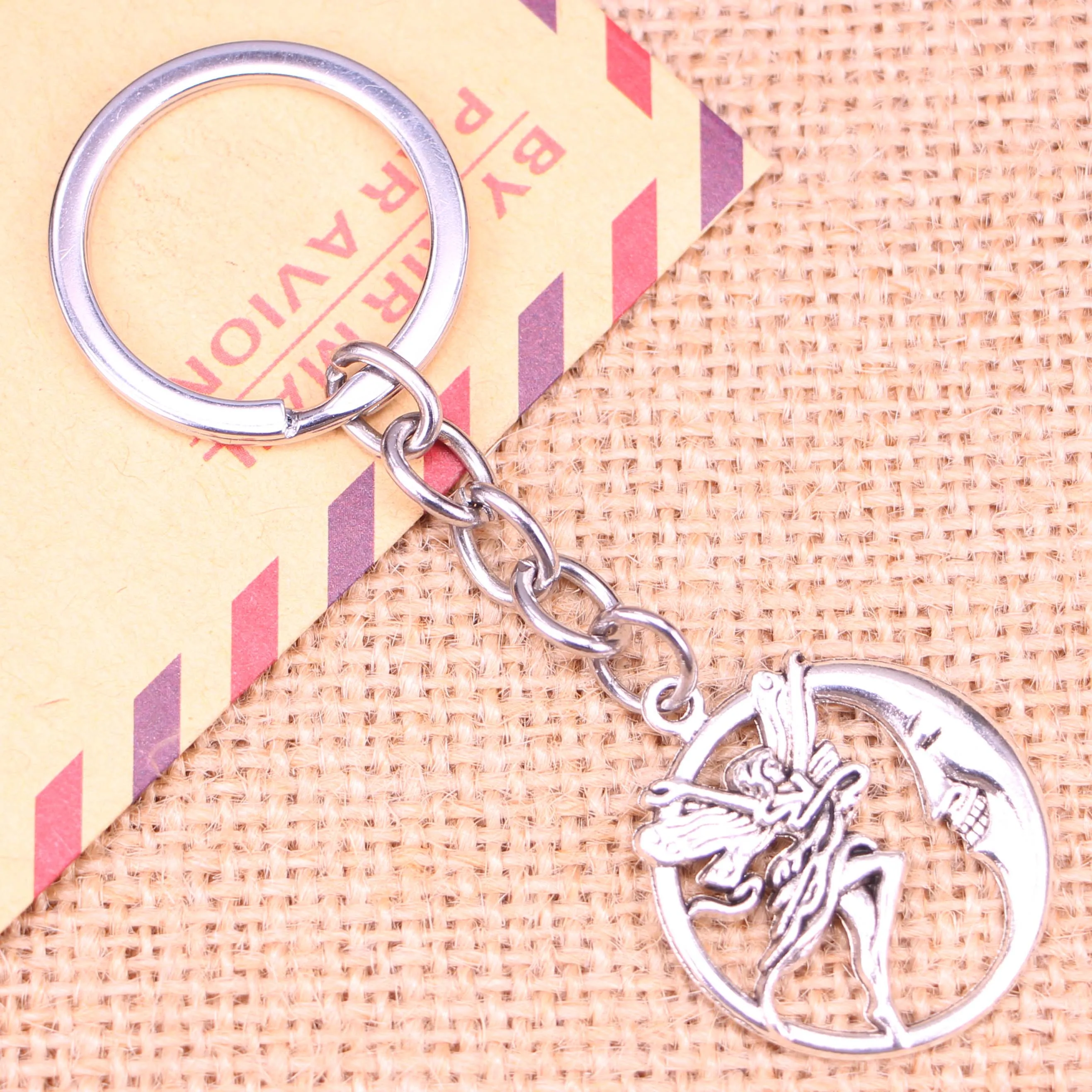 20pcs New Fashion Keychain 31*26 mm circle moon angel Pendants DIY Men Jewelry Car Key Chain Ring Holder Souvenir For Gift