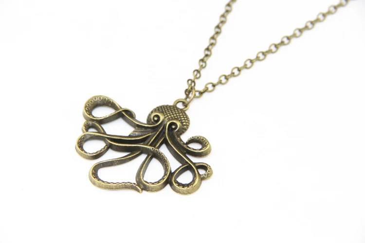 Fashion Jewelry Vintage Charm Pirates Of The Caribbean Octopus Pendant Necklace For Men Women Gifts