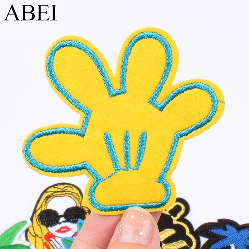 10pcs/lot Iron On Fashion Women Clothes Stickers Embroidery Cartoon Patches Sew On Fabric Appliques for Garments Jeans Coat