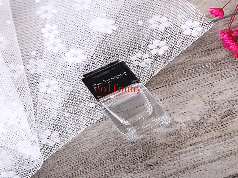 500pcs/lot Fast Shipping Refillable Square Bottle with A Cover Car Ornaments Perfume Bottle Glass Empty Bottle