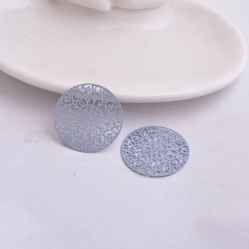 50 Stück AA3212 25mm Bunte Runde Blumen-Verbinder aus Messing, bemalt, Estampes rondes Charms für DIY-Schmuckherstellung – Detail 5