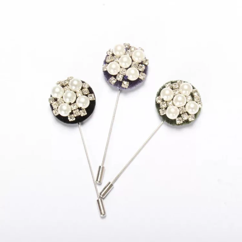 

5 PCS/ LOT ,fashion jewelry women or men's brooches ,top new fashion cardigan clip made of metal and crystals