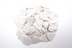 Lots of 100pcs Niko Large Triangle POM Delrin Matte Ceramica White Electric Guitar Bass Picks Plectrums Heavy 1.0/1.2mm