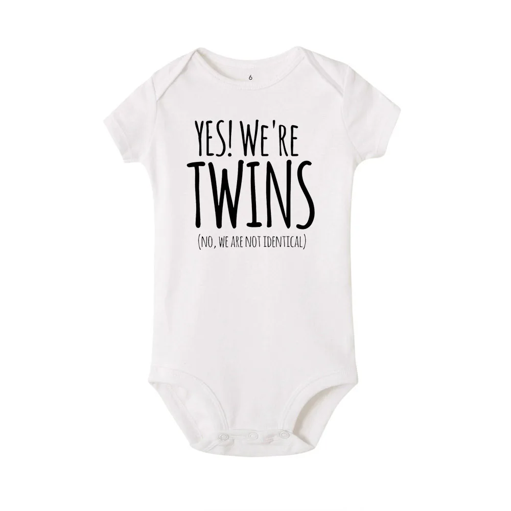 Yes We Are Twins Newborn Twins Clothing Baby Boys Girls Clothes Whiter Letter Printed Bodysuit Short Sleeve Playsuit