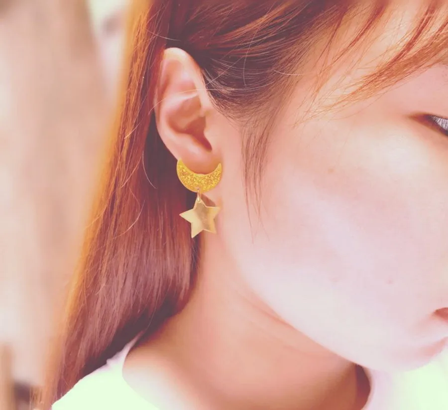 Brincos para cosplay de lua e anime, brincos espaços com estrela e lua, adereço para cosplay