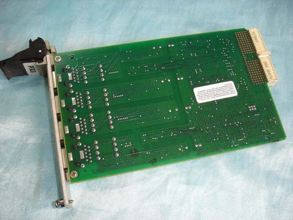 For PXI-8423 Communication Data Acquisition DAQ Card--NI National Instruments-Original Genuine