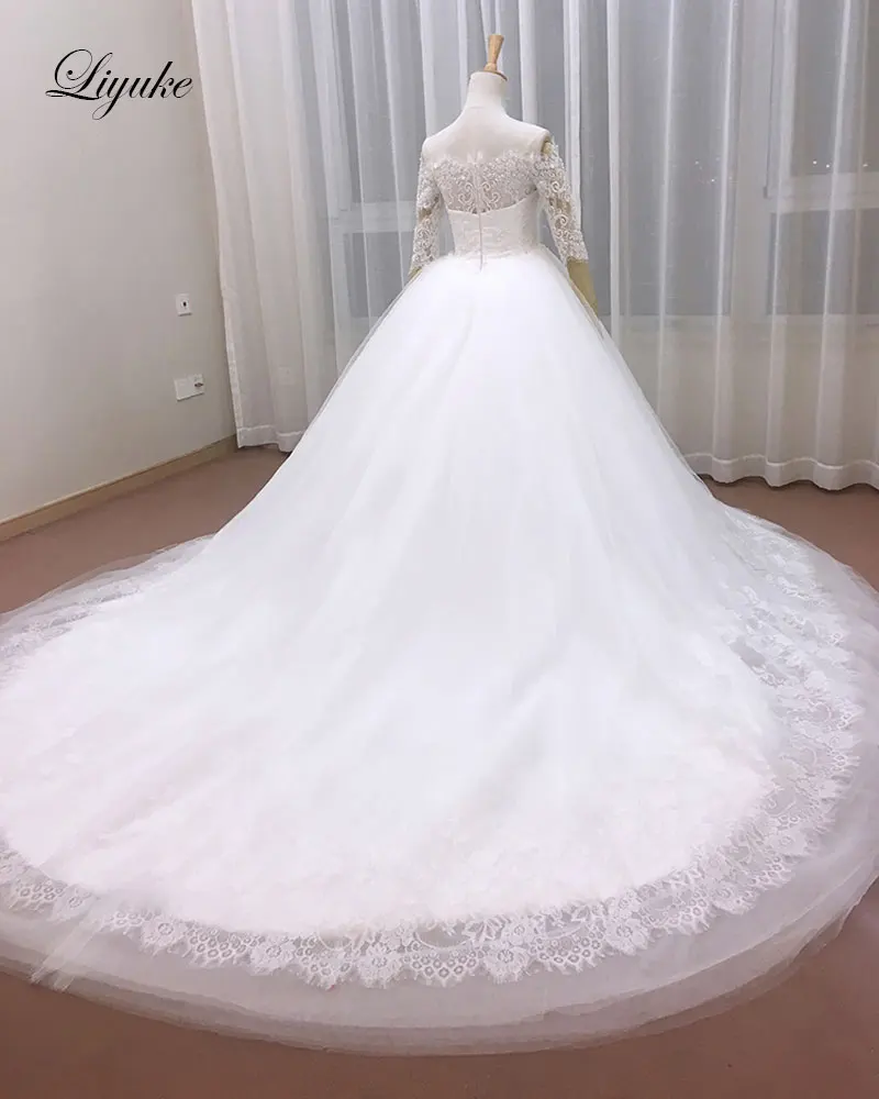 Robe de Mariée Trapèze en Tulle sur Mesure avec Perles, Col Bateau, Traîne Cour, Dentelle Appliquée, Demi-Manches