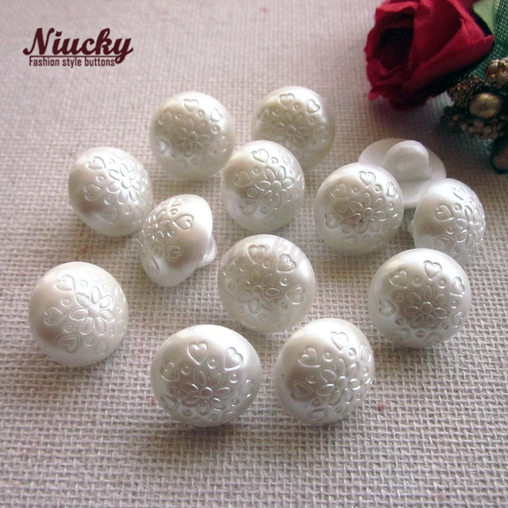 Niucky 1/2 "12.5mm 생크 꽃 패턴 진주 바느질 단추 의류 Diy 공예 장식 액세서리 P0301-047