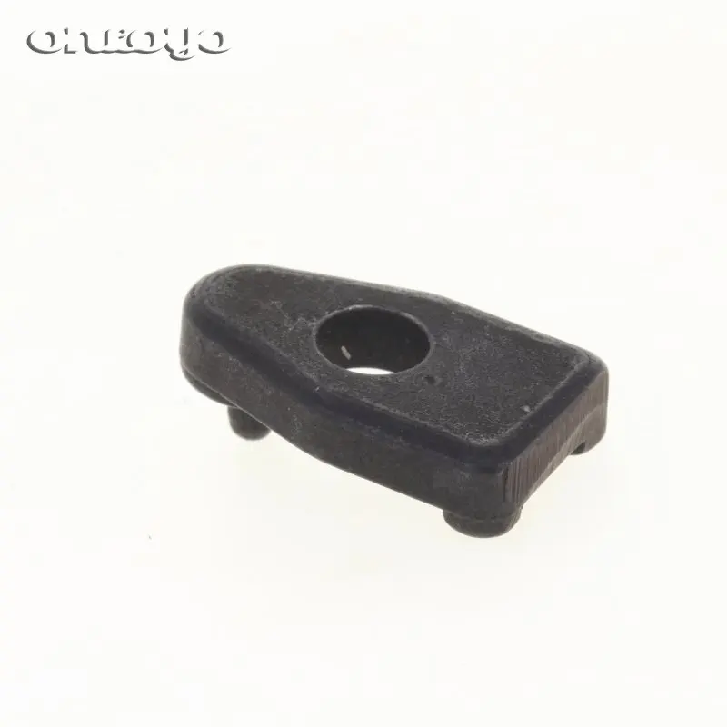 Industrial Overlock Sewing Machine Spare Parts For SIRUBA 737/747/757 Sewing Machine Lower Knife Plate KR36