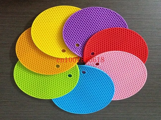 Free Shipping 10 colors for choice Health Kitchen Round Silicone Table Mats Pads 18cm Size,300pcs/lot