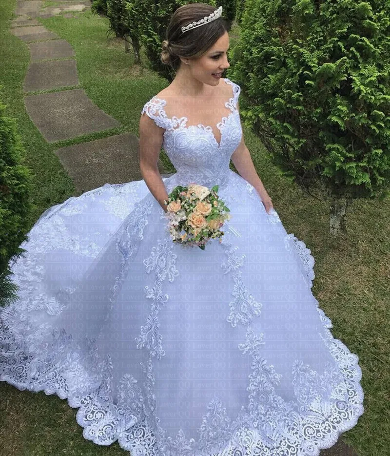 Robe de mariée en dentelle brodée dos nu, robe de mariée de luxe, robes de cou princesse, objets, 2023