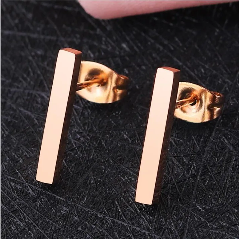 PE75 Titanium Brief Stud Earrings 316l Stainless Steel Earring IP Plating No Fade Allergy Free Good Quality Jewelry
