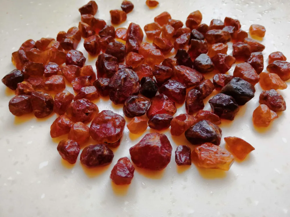 500ct (100g)  Mandarin Garnet Rough Natural Transparent Gemstone Tanzania