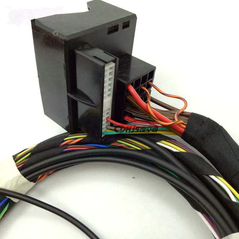 Picture 3: For Volkswagen VW Passat B6 B7 CC Tiguan Touran Golf 6 GTI Scirocco RCD510 RNS 510 9W7 9ZZ Bluetooth module cable wires