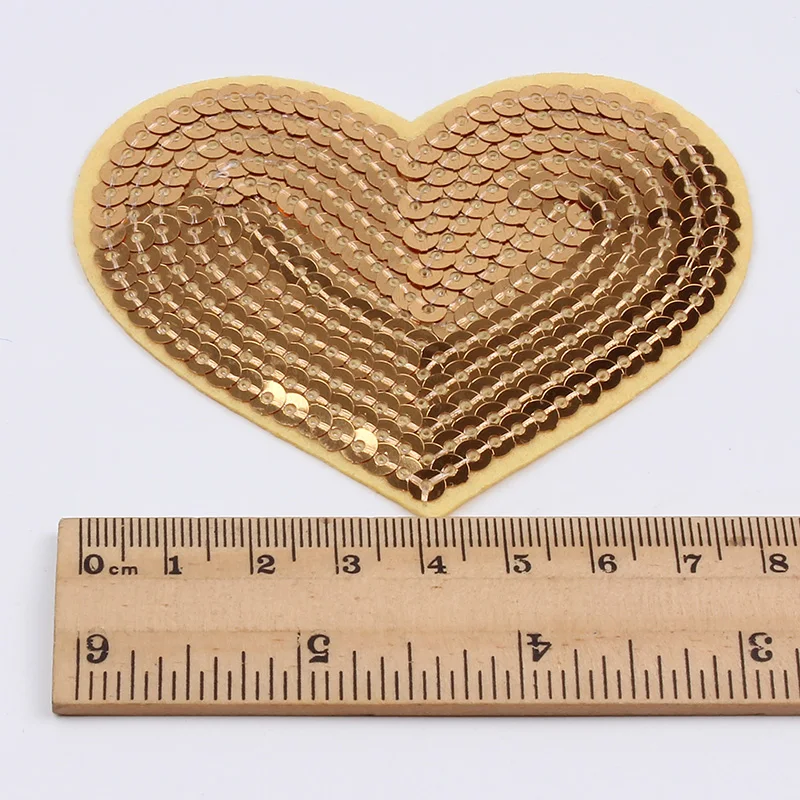 10pcs/lot Sequined Gold Heart Patch Iron On Sew On Hats Shoes Pants Jeans Coats Stickers DIY Fabric Appliques Embroidery Patches