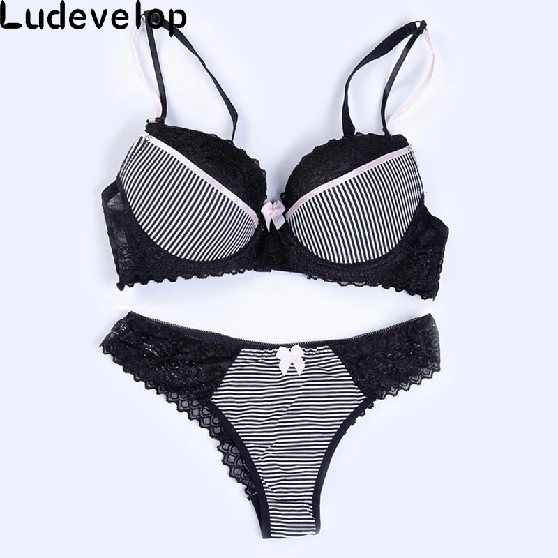 Intimate VS New push up women bra set BC cup lace lingerie set embroidery sexy young female underwear set soutien gorge