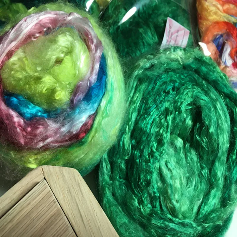 wholesale natural silk roving 100% silk top fiber for scarf  500g/4balls/lot