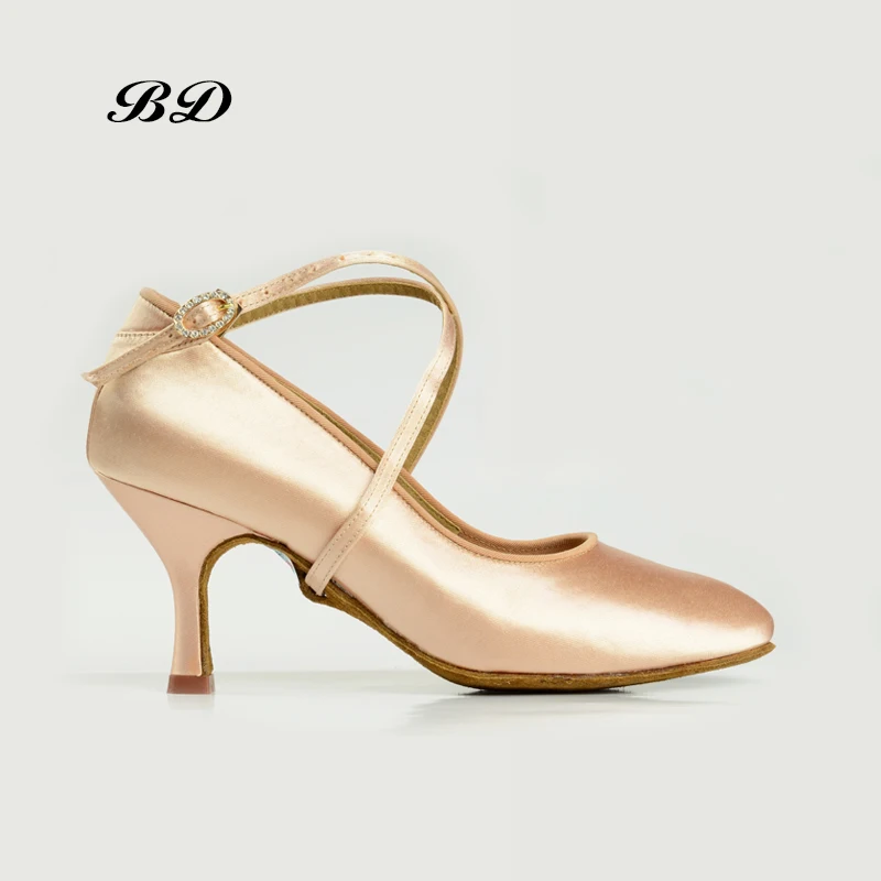 2020 Top Dance Shoes Ballroom Women Latin Shoes BD 187 Jazz Modern Shiny Diamond Buckle Professional Sports SATIN HEEL 7.5 CM