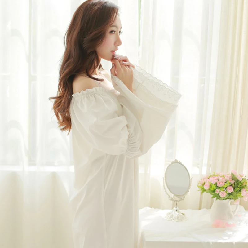 

Free Shipping Pure Cotton Nightgown Princess Nightdress Royal pijama Ladies Sleepwear Women Long White nightwear roupao feminino