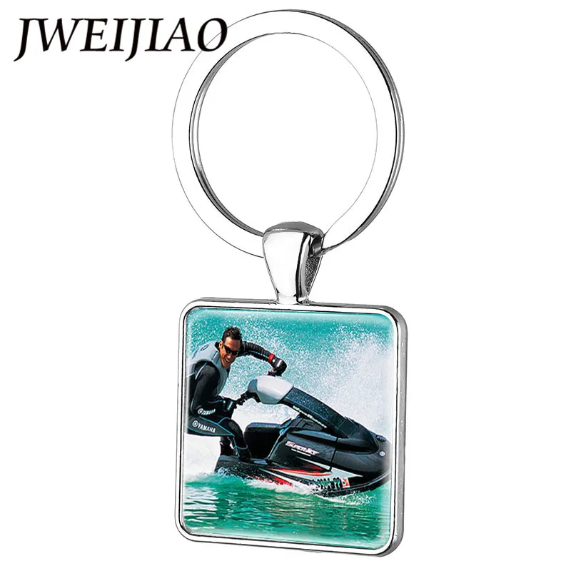 Descubra Tudo Sobre o Chaveiro Jet Ski: O Acessório Perfeito para Aventuras Aquáticas