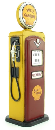 Antique classical  model  retro vintage wrought metal crafts for home decoration or birthday gift American old gas pump