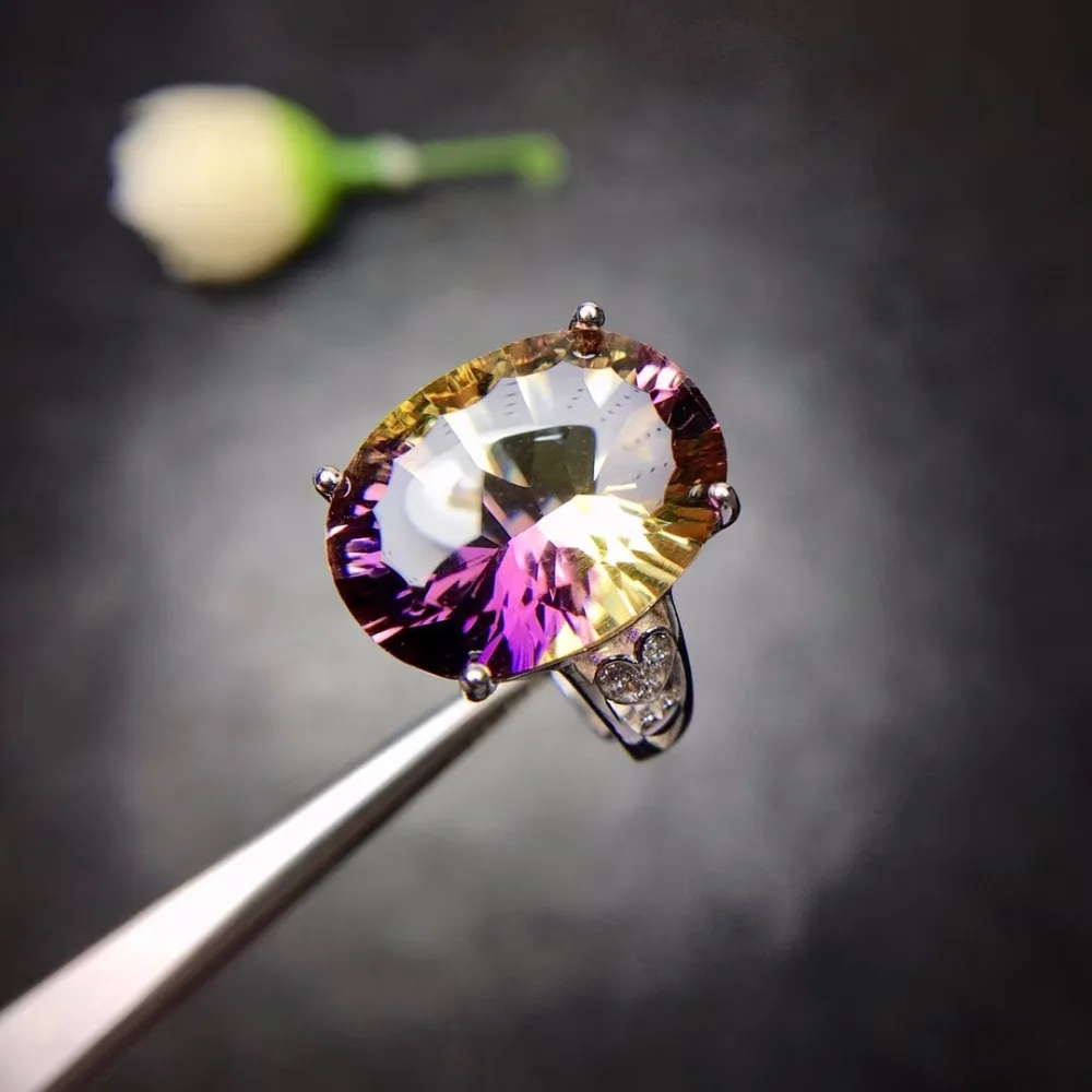 Super beautiful ring Natural amethyst lady ring, 925 silver, novel craftsmanship, beautiful colors.