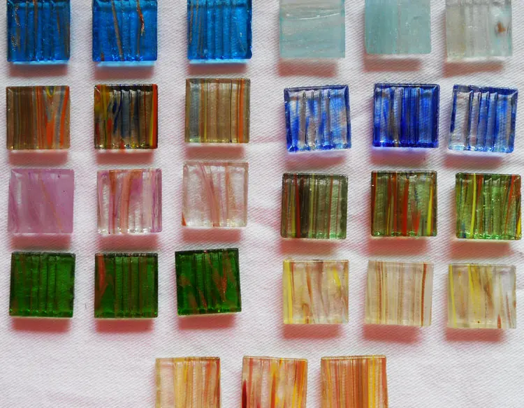 200PCS(600gram/LOT,2cm Square quartz glass mosaic Mosaic arts and crafts Glass art craft material Adult DIY Wholesale OEM