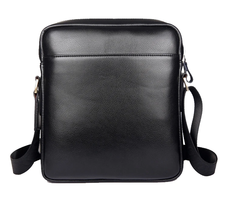 HUGO BOSS メンズ メッセンジャーバッグ レザー ブラウン used メンズクロスボディバッグ メンズメッセンジャーバッグトップレイヤー