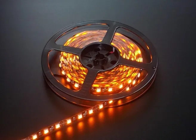 

led 5M Cool White/RGB 300LEDs led strip 3528 DC12V Non Waterproof led strips for home decoration