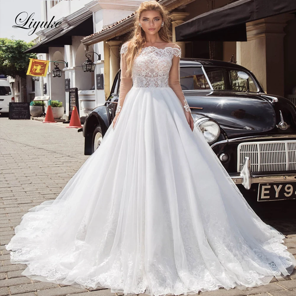 Liyuke New Arrival Scoop Neckline Of  A Line Ivory Wedding Dress With Full Sleeve Wedding Gown