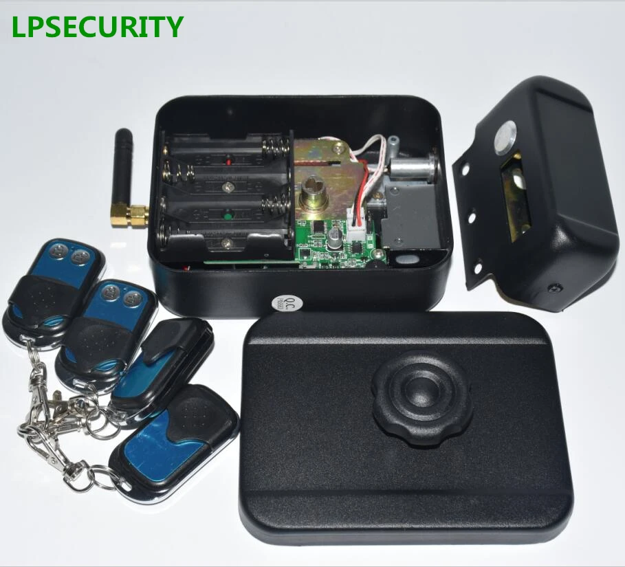 battery power 4 remote controls wireless outdoor gate door castle electric drop bolt lock (no battery included)