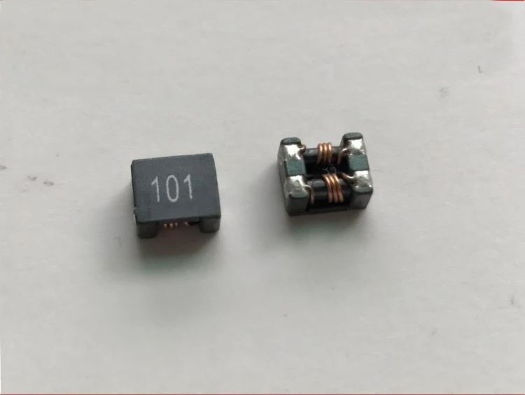 Free shipping 50pc SMD common mode inductor ACM7060 101 301 501 102 132 7*6mm Filter choke inductance 700Ohm 4A 100HZ