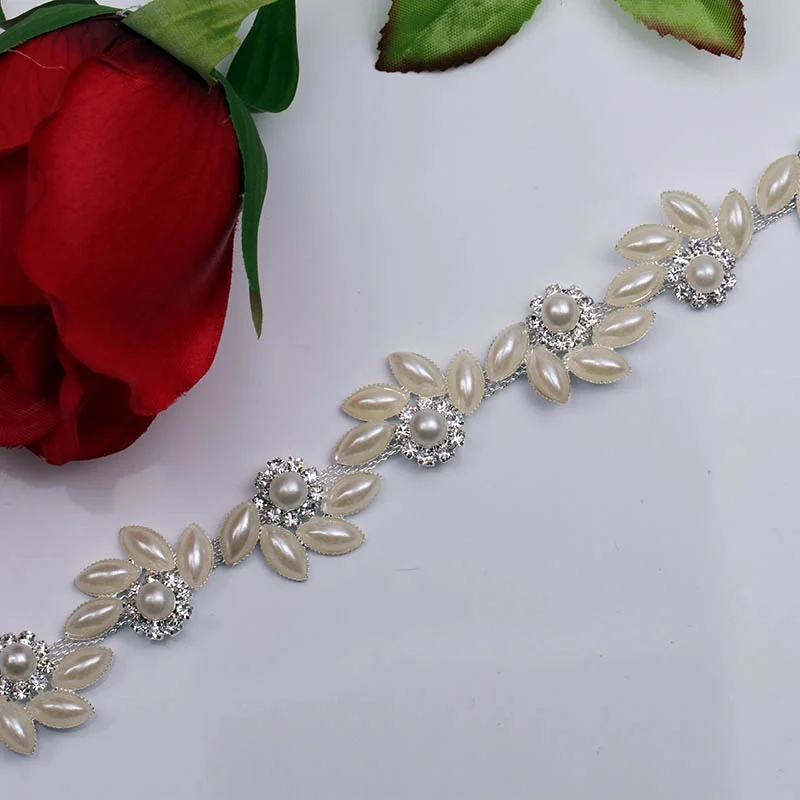 

Free Shipping 5yards Rhinestone pearls Chain Bridal Sash Rhinestone Applique, Wedding Applique,Rhinestone Trimming LSRT088