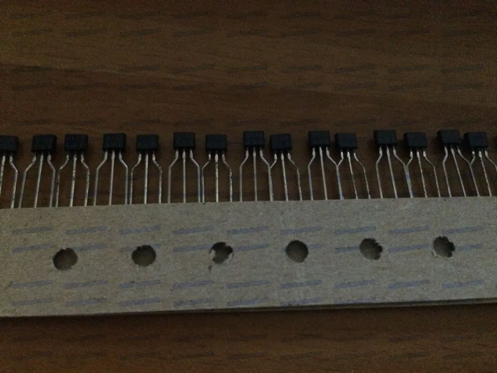 

100PCS/LOT Original 2SC1741AS 2SC1741A 2SC1741 C1741 TO-92S 50V 0.5A NPN Silicon Transistor