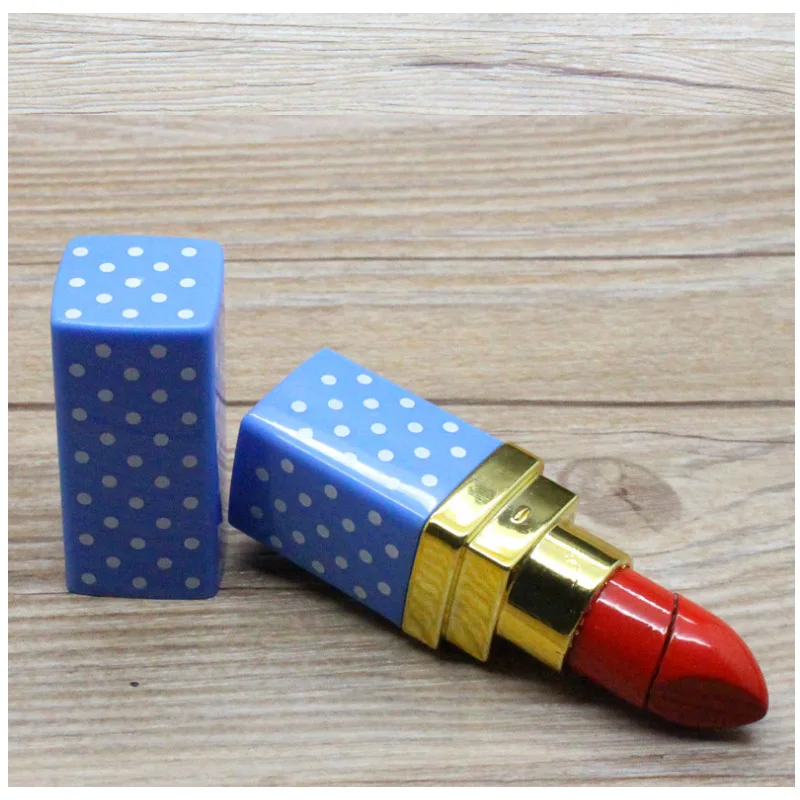 2017 Novelty Lipstick Shape Lighters Refillable Butane Gas Flame Cigarette Lighter Lady Fire Best Gift For Women Smokers