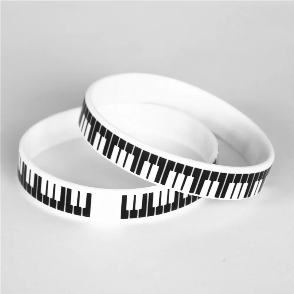 1PC vendita calda nero bianco stampato pianoforte Keycboard braccialetto in Silicone nota musicale braccialetto e braccialetti per gli amanti della musica regalo SH081