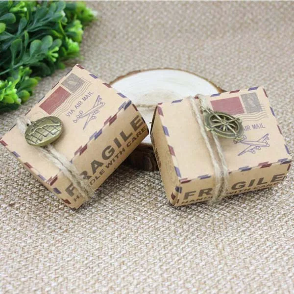 

100pcs/lot Mail Box Design Kraft Paper Candy Boxes Christmas Baby Shower Chocolate Packaging Party Decor Gift box