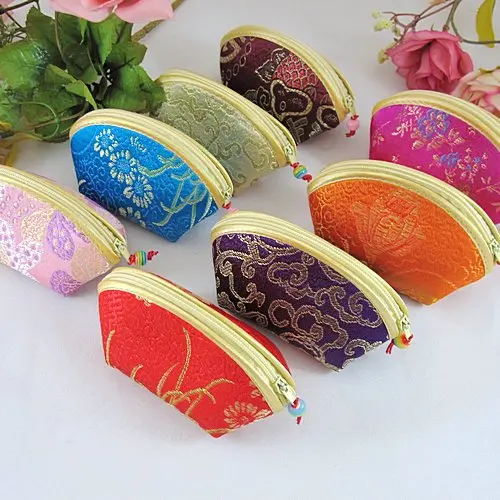 

Cheap Seashell Small Gift Bags Jewelry Packaging Designer Silk Coin Purse Women Zipper Candy Pouches Wedding Favor 20pcs /lot