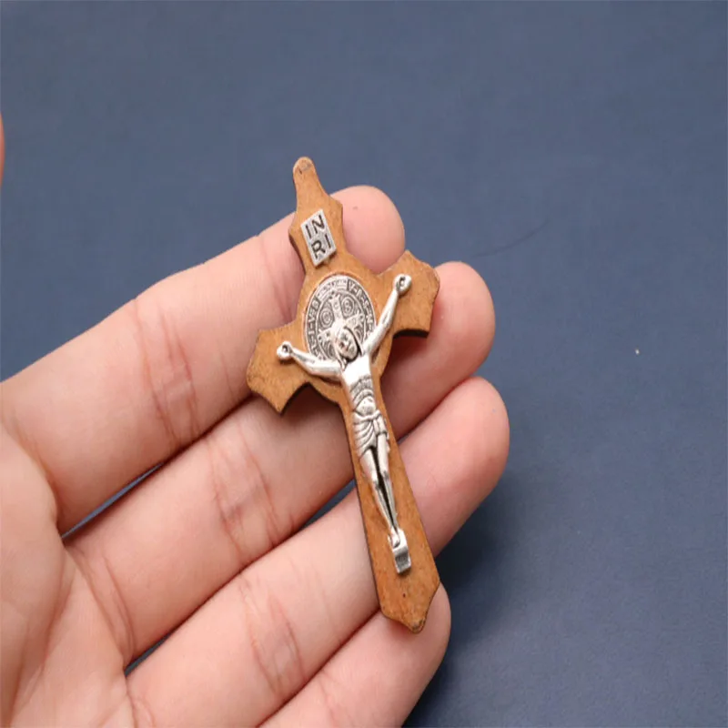 50 pieces of wood cross metal Jesus pendant charm small hole jewelry necklace religious bracelet accessories.50pcs