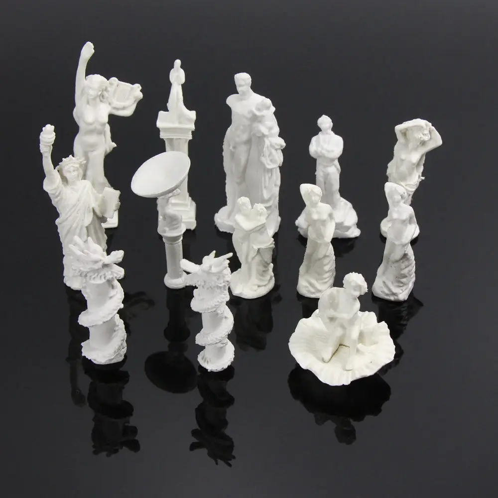 Evemodel GY04087 13pcs Statue Sculpture Fountain Model Railway HO Scale 1:87 Architecture