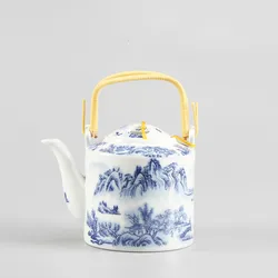 800ML Ceramic Pot Kettle Jingdezhen Blue And White Porcelain Handle Teapot Traditional Chinese Design for Brewing Tea