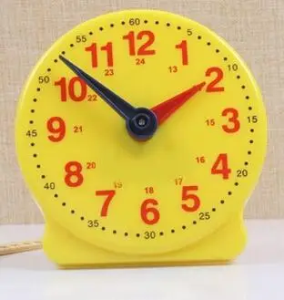 

Clock model elementary school mathematics teaching AIDS students to understand the time of two - pin linkage