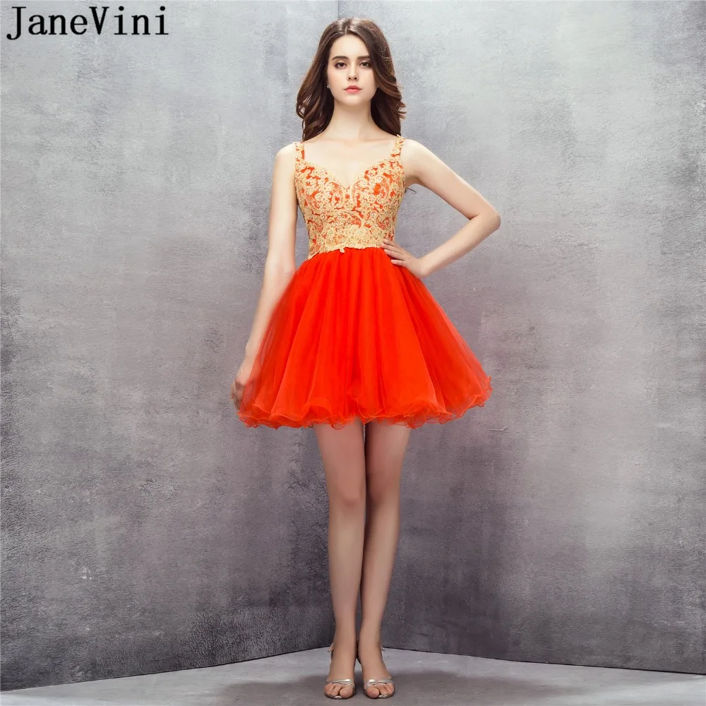 

JaneVini Short Red Bridesmaid Dresses 2018 A Line Tulle Prom Gowns Gold Lace Appliques Beaded Plus Size Homecoming Party Dress