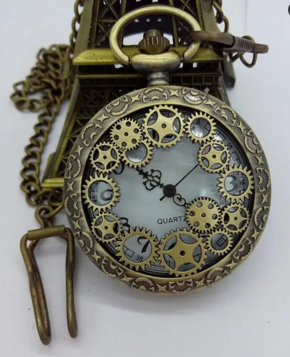 Antique Copper Steampunk Vintage Hollow Bronze Gear Hollow Quartz Pocket Watch FOB Clock Chain Men's and woman2017