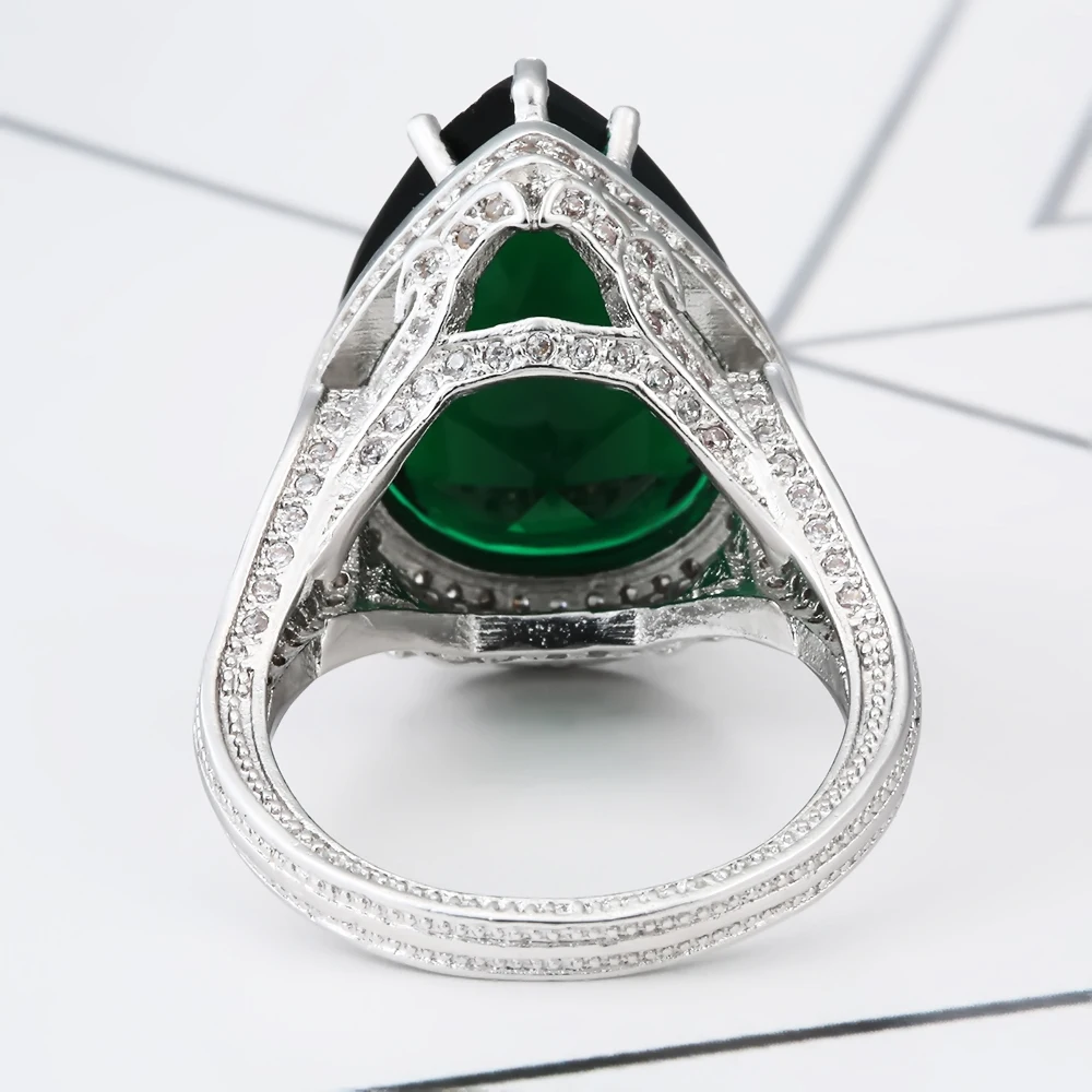 Hainon New Arrival Luxury Silver Color Ring With Green AAA CZ Stone Wedding Ring for Women Party Gift Rings Distribution