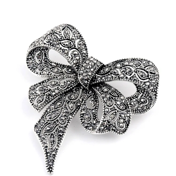 Fashion Retro Alloy Big Brooch Bow Pin Temperament Versatile Clothing For Women Jewelry Hot Sale